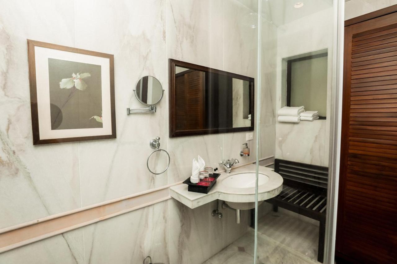 Saptapuri By Royal Orchid Hotels Limited Βαρανάσι Εξωτερικό φωτογραφία